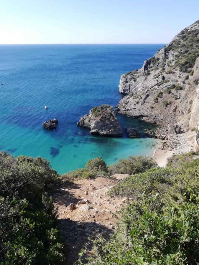 Cosy Room With Bathroom And Private Access Sesimbra Esterno foto